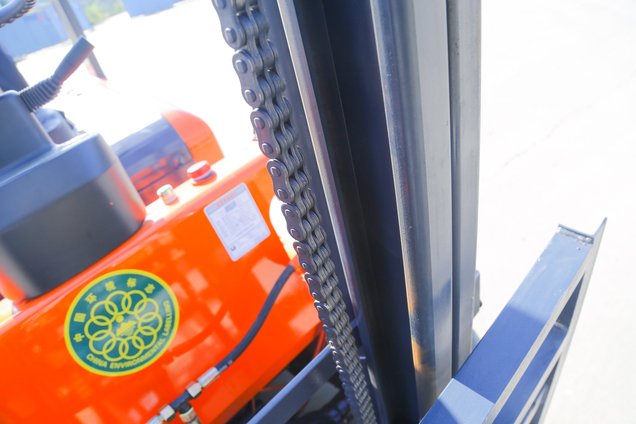 Norsen 2T Electric Forklift