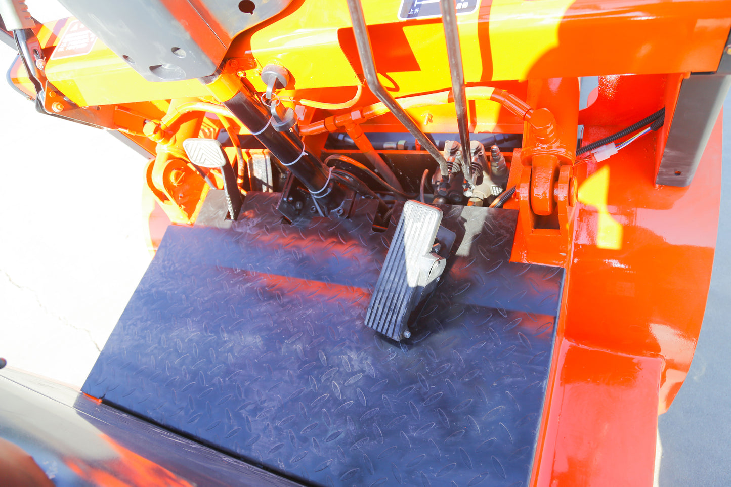 Norsen 2T Electric Forklift